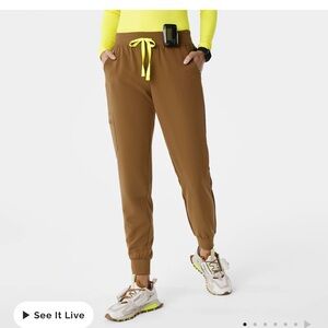 Figs Earth Zamora Scrub Pants Size MP Medium Petite